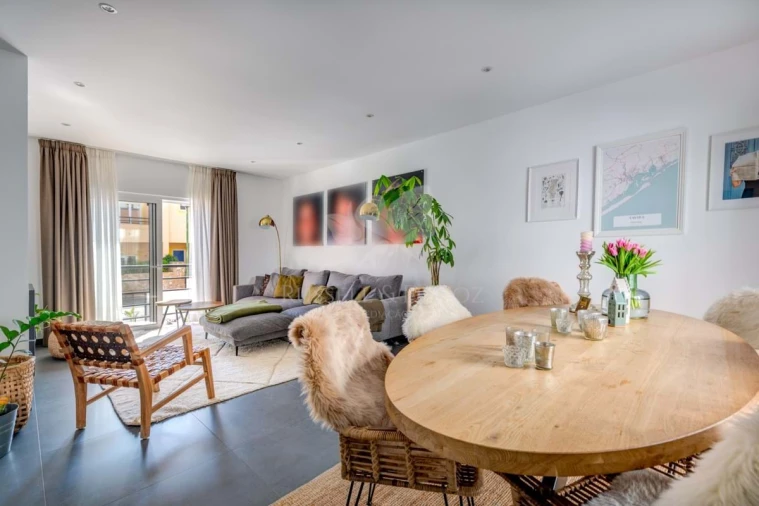 Moradia T4 para Venda em Tavira (Santa Maria e Santiago) Foto 6