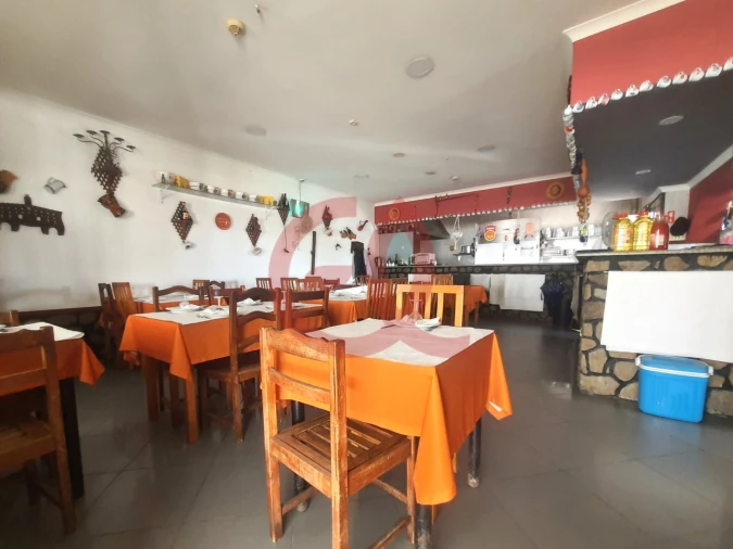 Negócio para Venda em Arcozelo Foto 10