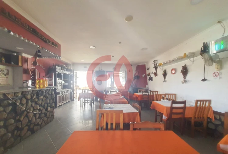 Negócio para Venda em Arcozelo Foto 11