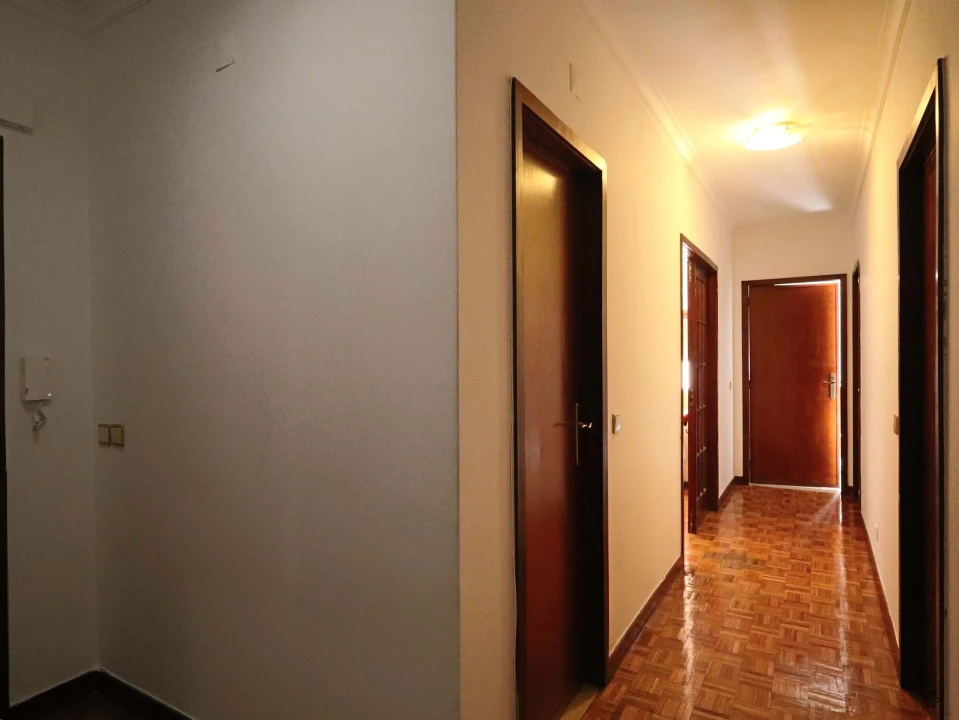 Apartamento T2 para Venda em Santa Marinha e São Pedro da Afurada Foto 9