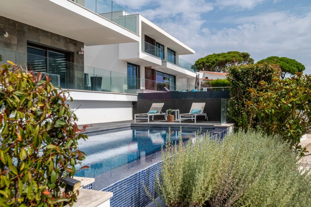 Moradia T5 para Venda em Nadadouro Foto 4