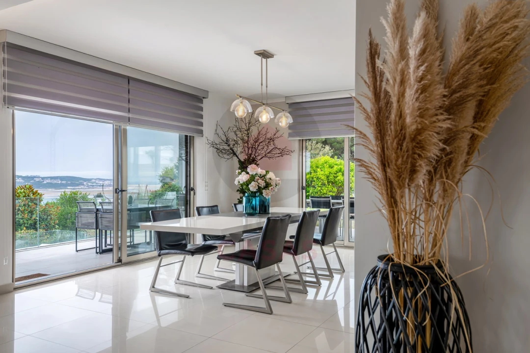 Moradia T5 para Venda em Nadadouro Foto 11