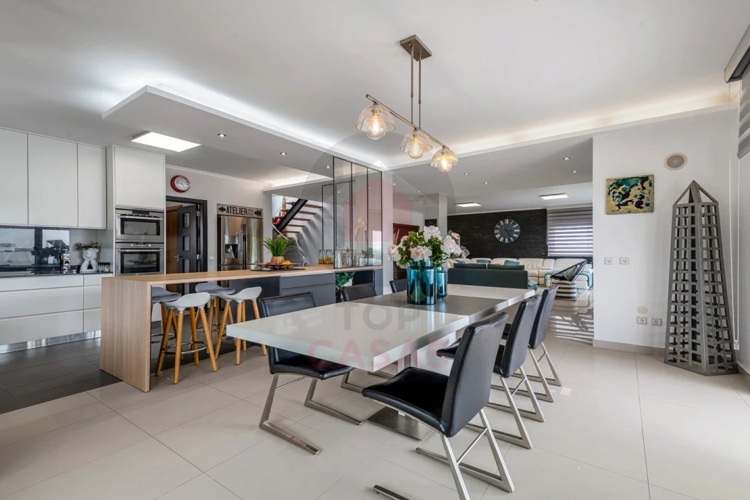 Moradia T5 para Venda em Nadadouro Foto 13