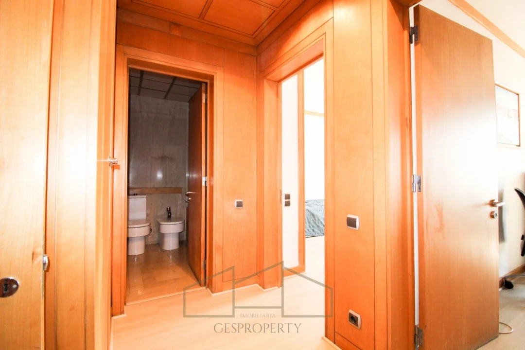 Apartamento T4 para Venda em Campo de Ourique Foto 20