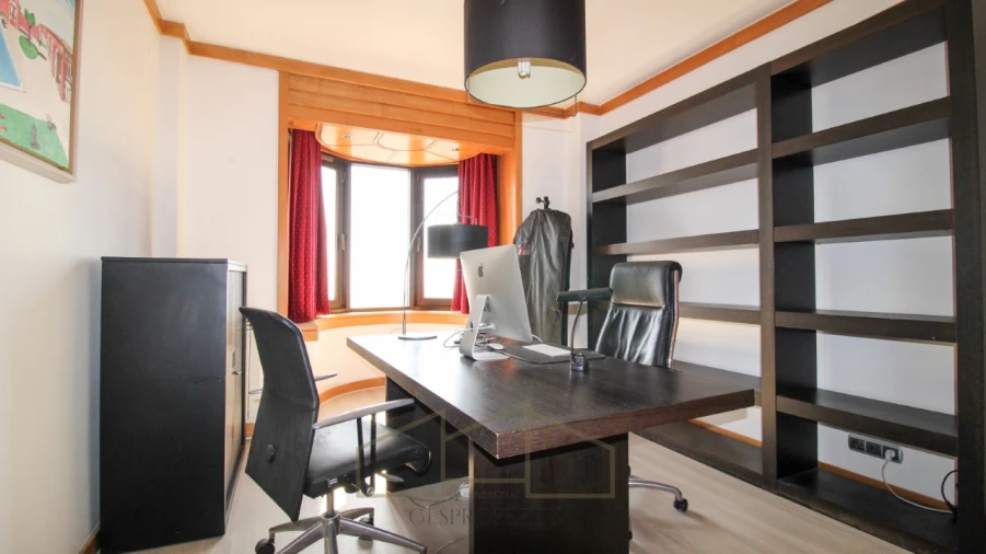 Apartamento T4 para Venda em Campo de Ourique Foto 25