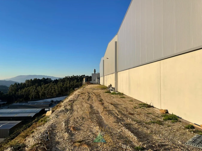 Armazém para Arrendamento em Fornelos e Queijada Foto 26