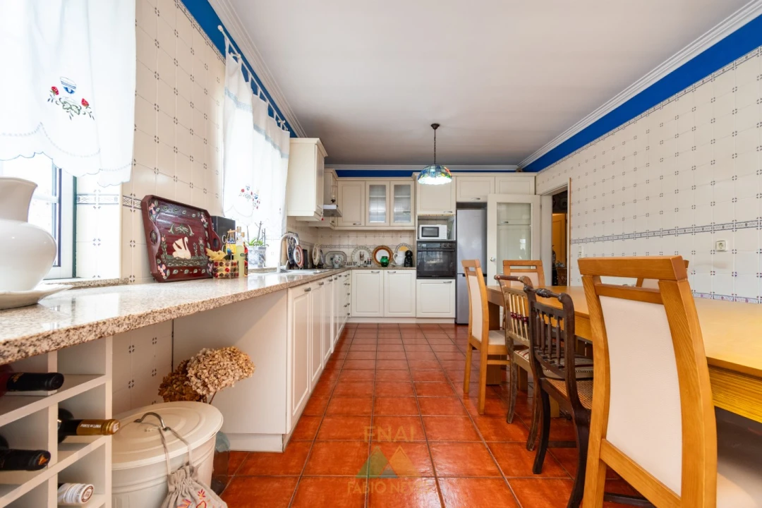 Moradia T5 para Venda em Ribeira Foto 40