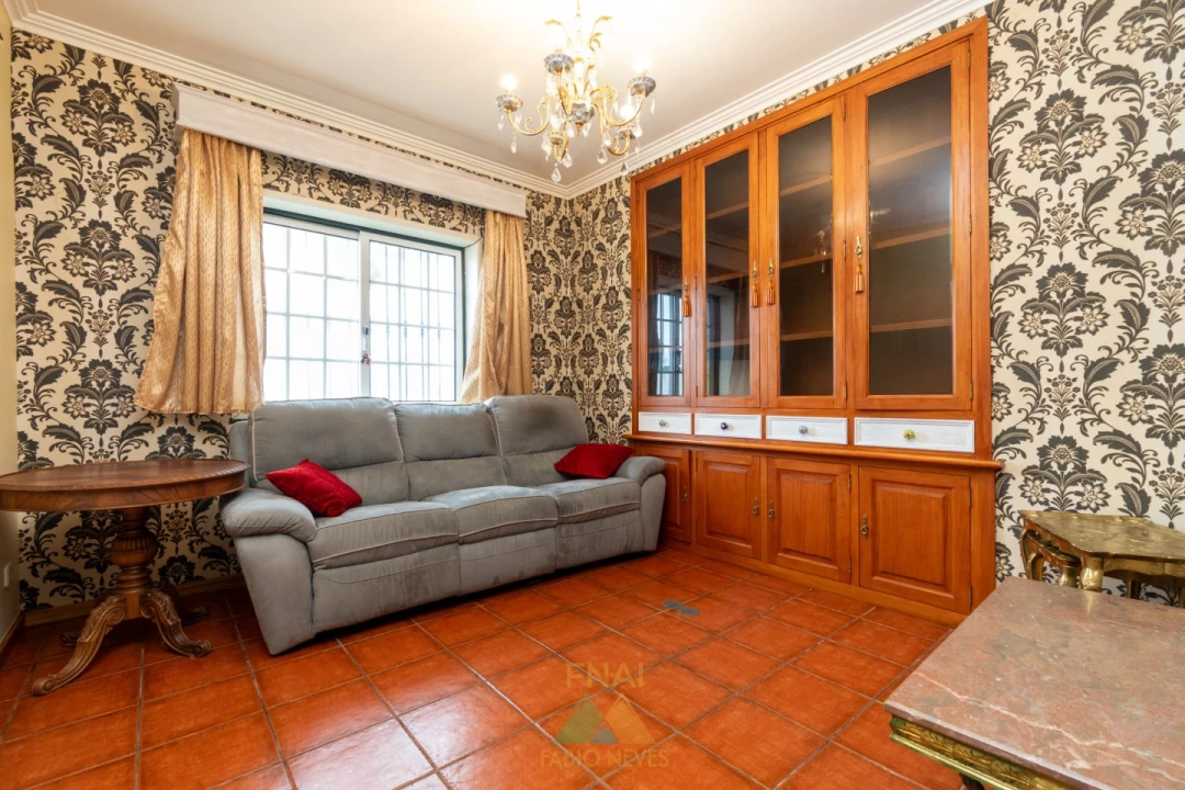 Moradia T5 para Venda em Ribeira Foto 42