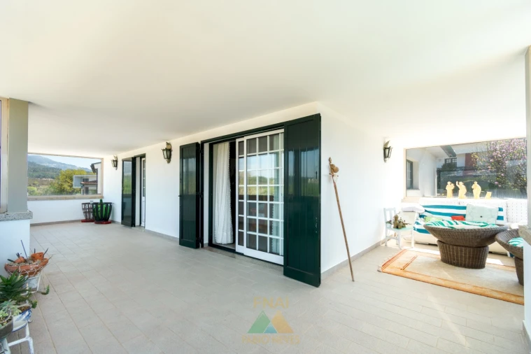 Moradia T5 para Venda em Ribeira Foto 23