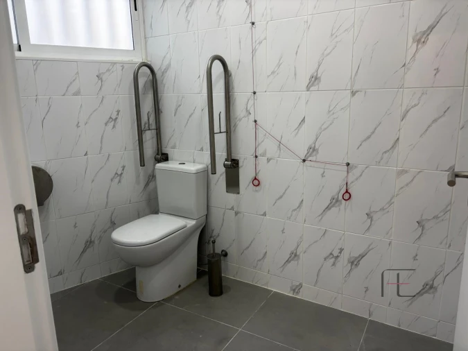 Loja para Arrendamento em Mafamude e Vilar do Paraíso Foto 27