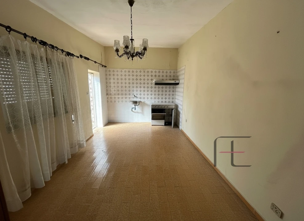 Moradia T5 para Venda em Rio Tinto Foto 7