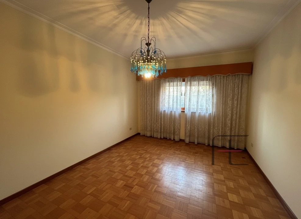 Moradia T5 para Venda em Rio Tinto Foto 21