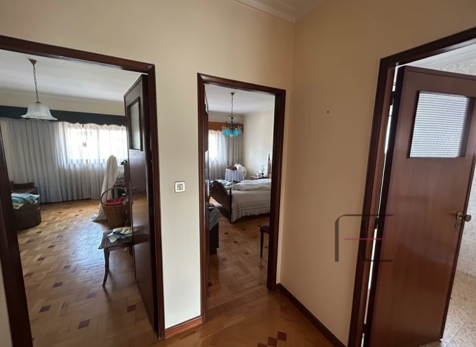 Moradia T5 para Venda em Rio Tinto Foto 15