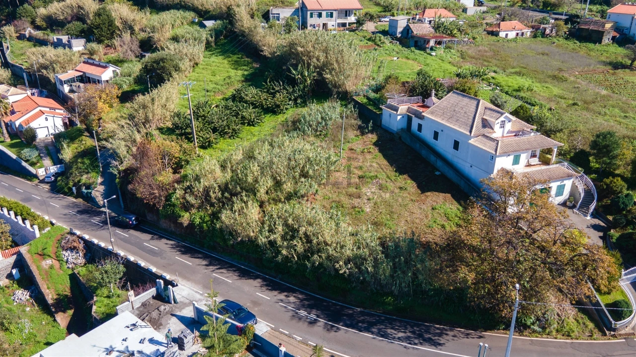 Terreno Agricola ou Rústico para Venda em Canhas Foto 2