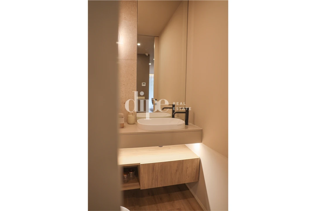 Apartamento T4 para Venda em Costa Foto 18