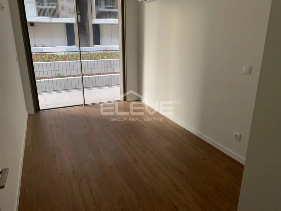 Apartamento T2 para Venda em Oliveira do Douro Foto 15