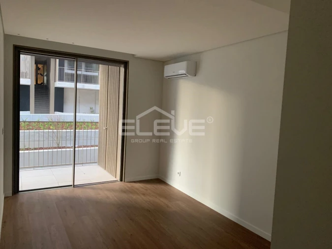 Apartamento T2 para Venda em Oliveira do Douro Foto 14
