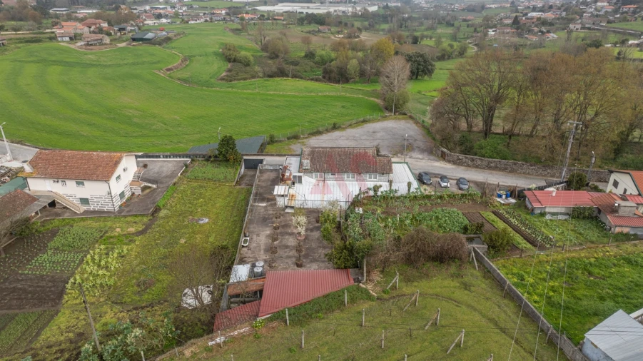 Prédio para Venda em Roriz Foto 8