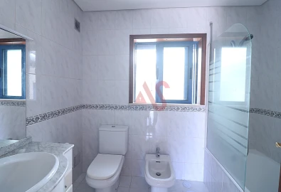 Apartamento T3 para Venda em Santo Tirso, Couto (Santa Cristina e São Miguel) e Burgães