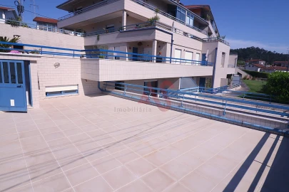 Apartamento T3 para Venda em Santo Tirso, Couto (Santa Cristina e São Miguel) e Burgães