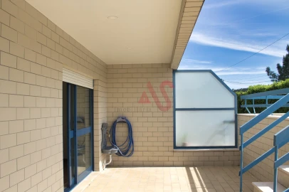 Apartamento T3 para Venda em Santo Tirso, Couto (Santa Cristina e São Miguel) e Burgães