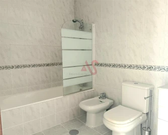 Apartamento T3 para Venda em Santo Tirso, Couto (Santa Cristina e São Miguel) e Burgães