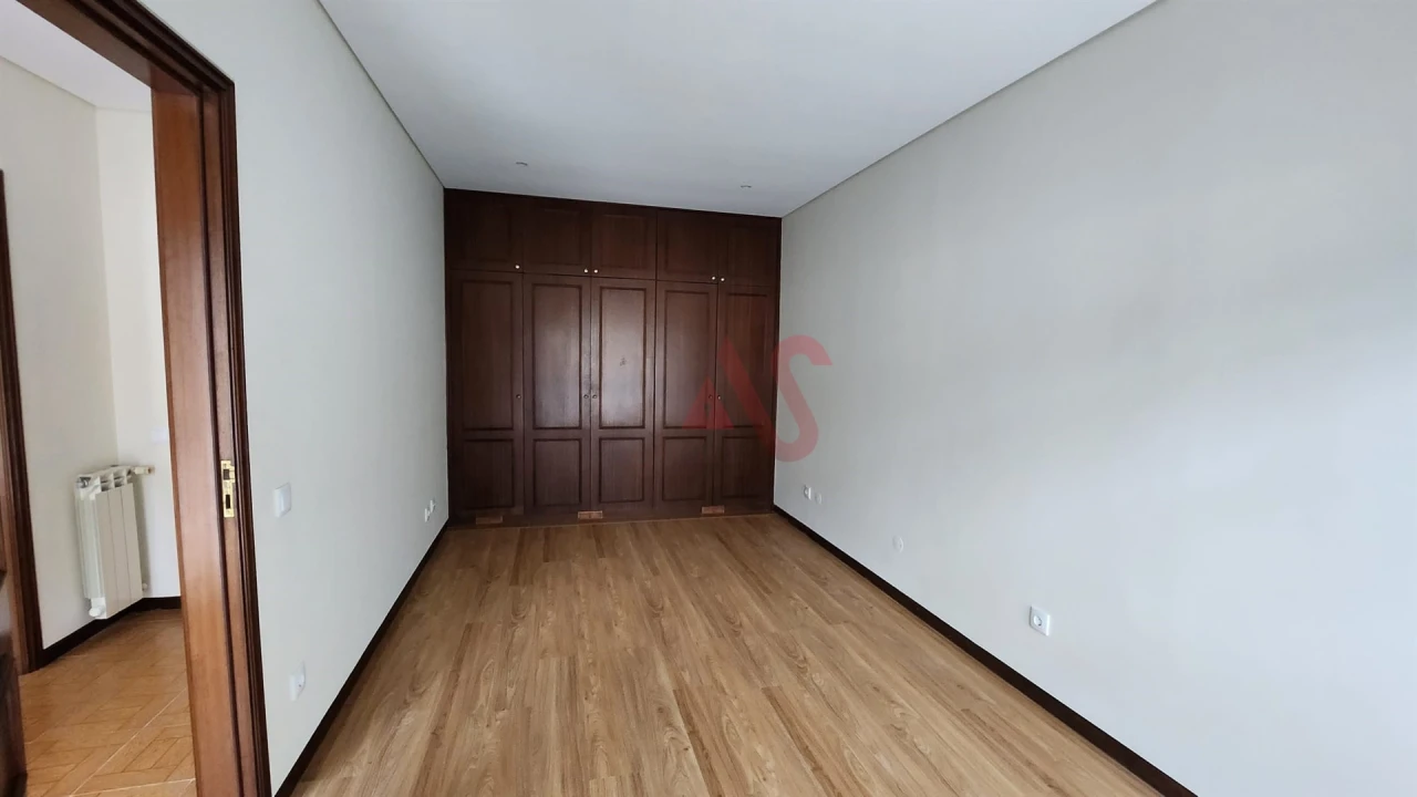 Apartamento T3 para Venda em Reguenga Foto 15