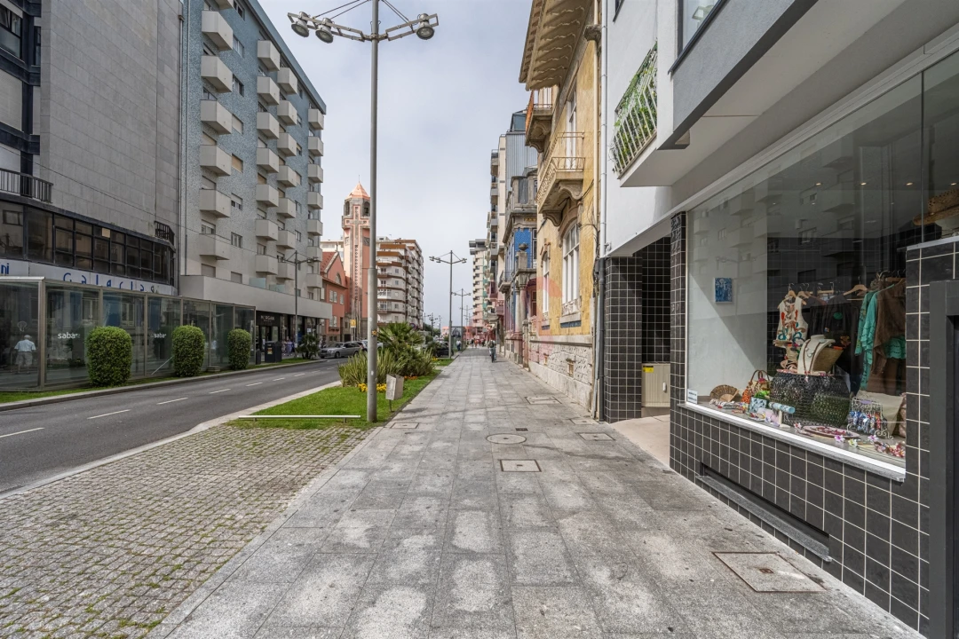 Garagem para Venda em Póvoa de Varzim, Beiriz e Argivai Foto 1
