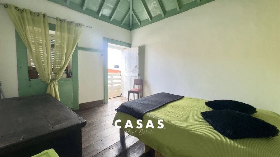 Moradia T2 para Venda em Fajã da Ovelha Foto 10