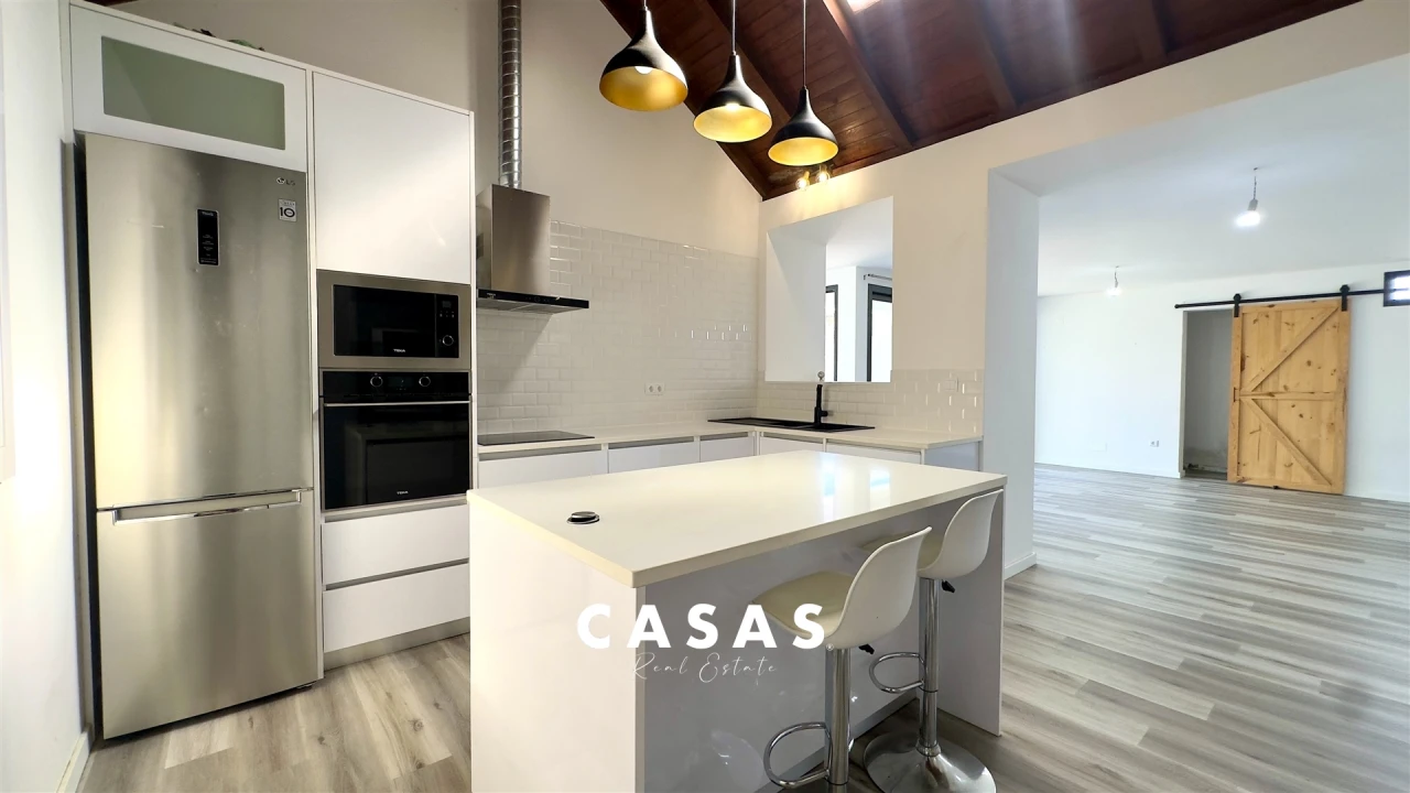 Moradia T3 para Venda em Fajã da Ovelha Foto 10