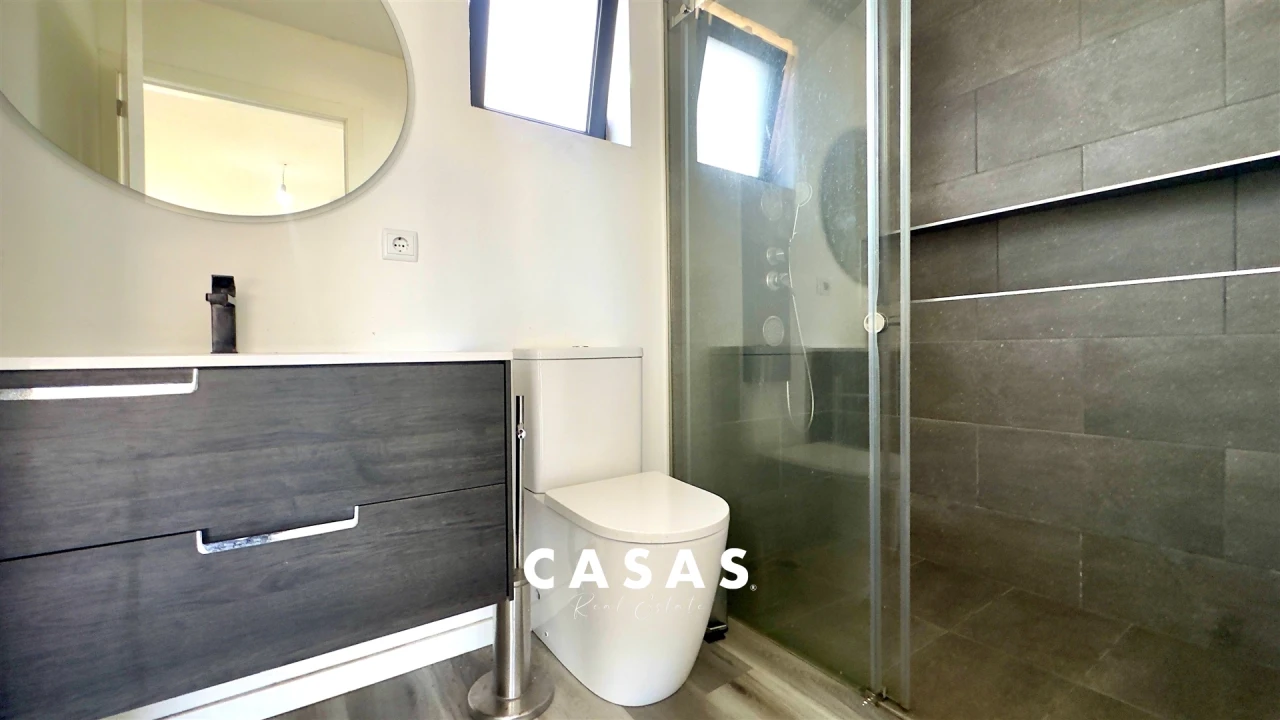 Moradia T3 para Venda em Fajã da Ovelha Foto 13