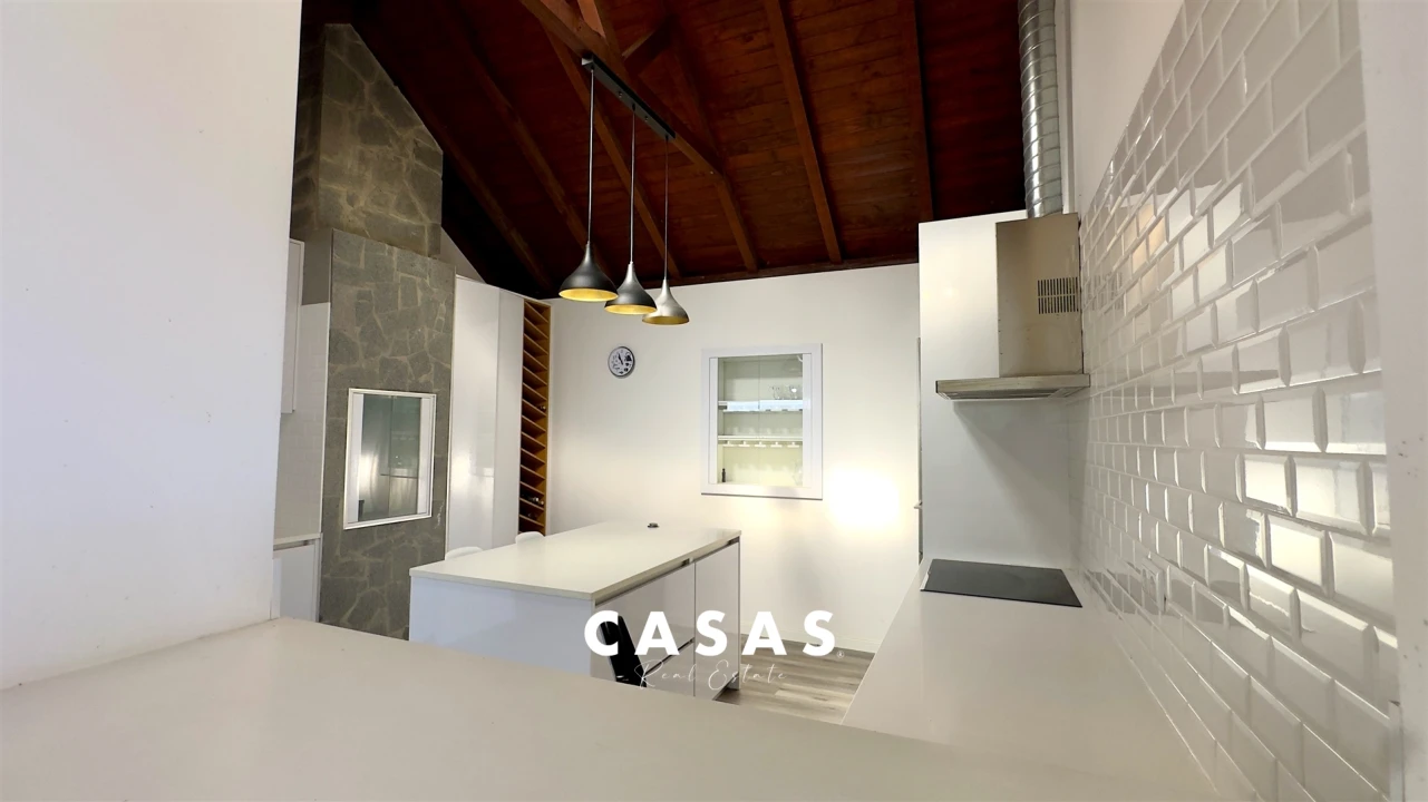 Moradia T3 para Venda em Fajã da Ovelha Foto 6