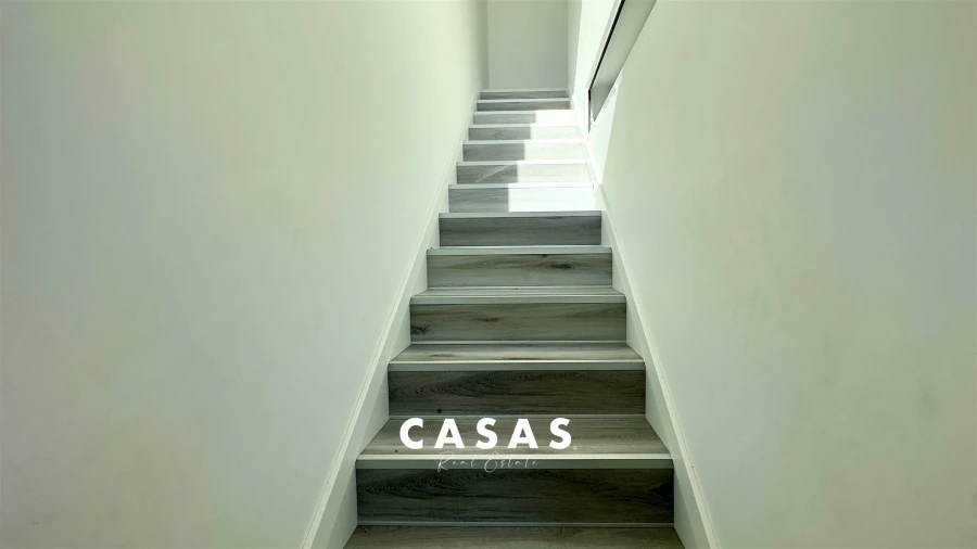 Moradia T3 para Venda em Fajã da Ovelha Foto 14