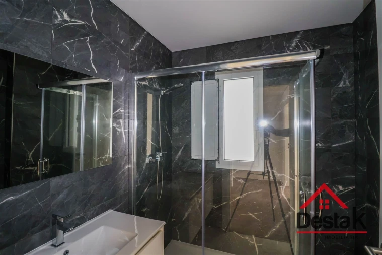 Apartamento T2 para Arrendamento em Viseu Foto 14