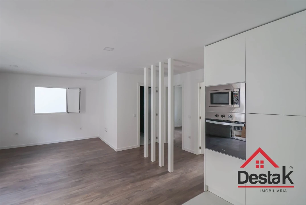 Apartamento T2 para Arrendamento em Viseu Foto 4