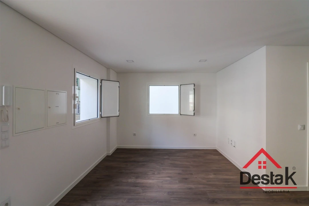 Apartamento T2 para Arrendamento em Viseu Foto 6