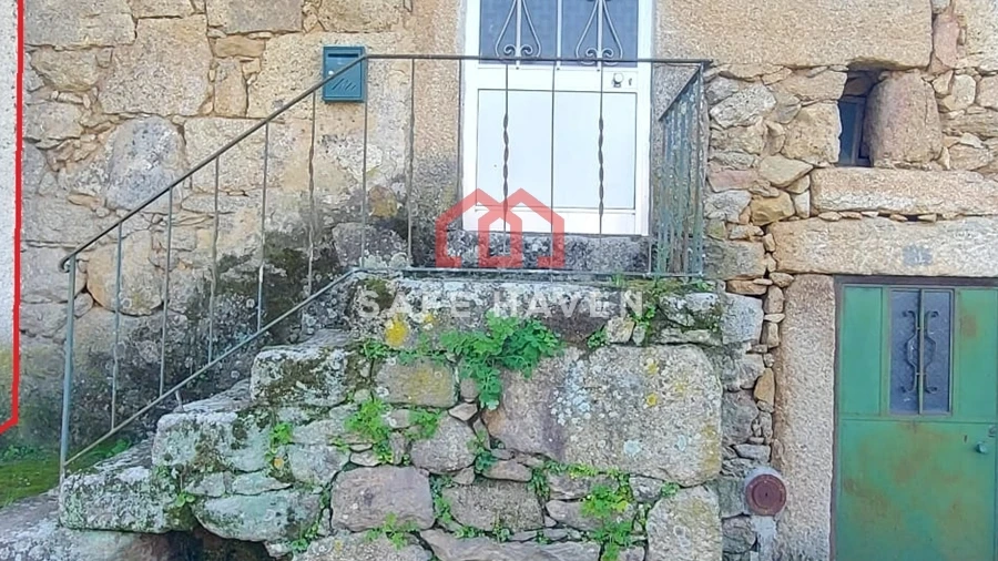 Moradia T2 para Venda em Santiago de Cassurrães e Póvoa de Cervães