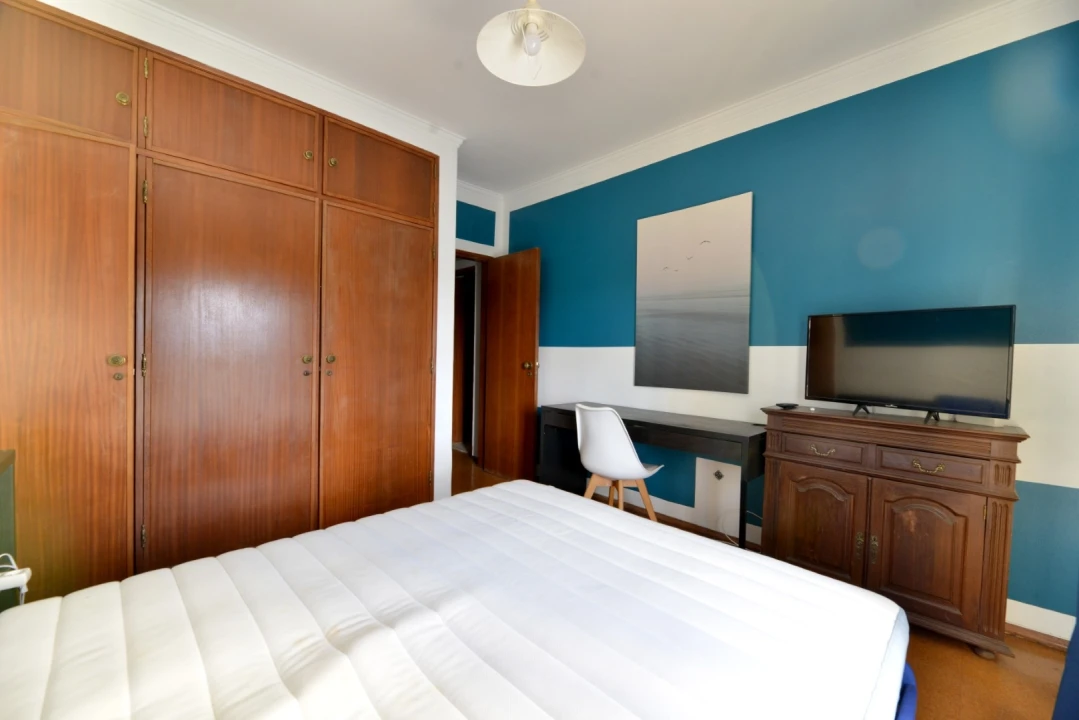 Apartamento T3 para Arrendamento em Carcavelos e Parede Foto 23