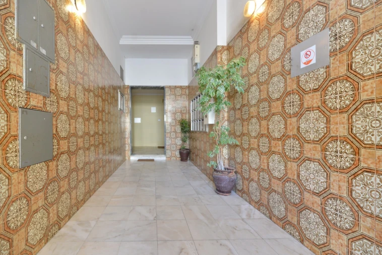 Apartamento T3 para Arrendamento em Carcavelos e Parede Foto 5