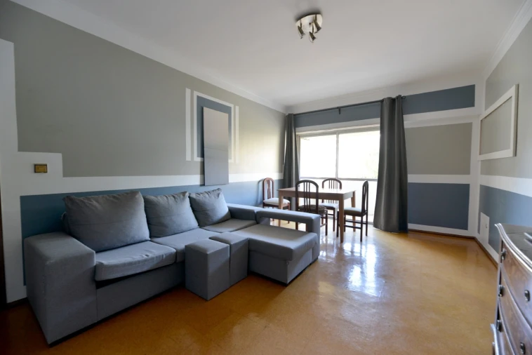 Apartamento T3 para Arrendamento em Carcavelos e Parede Foto 1