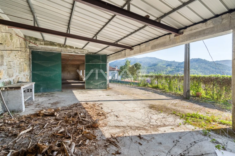 Terreno para Venda em Bouro (Santa Maria) Foto 8