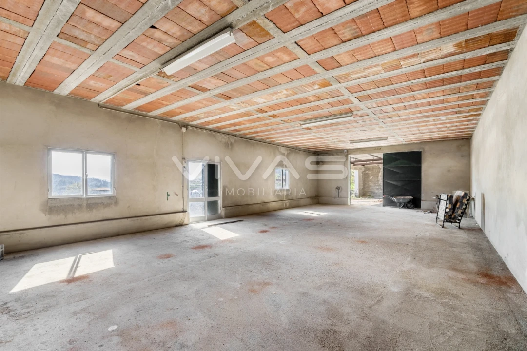 Terreno para Venda em Bouro (Santa Maria) Foto 5