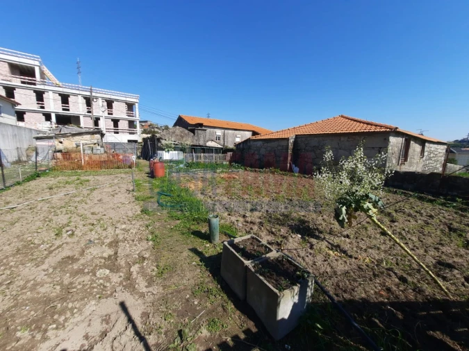 Moradia T2 para Venda em Aguas Santas Foto 25