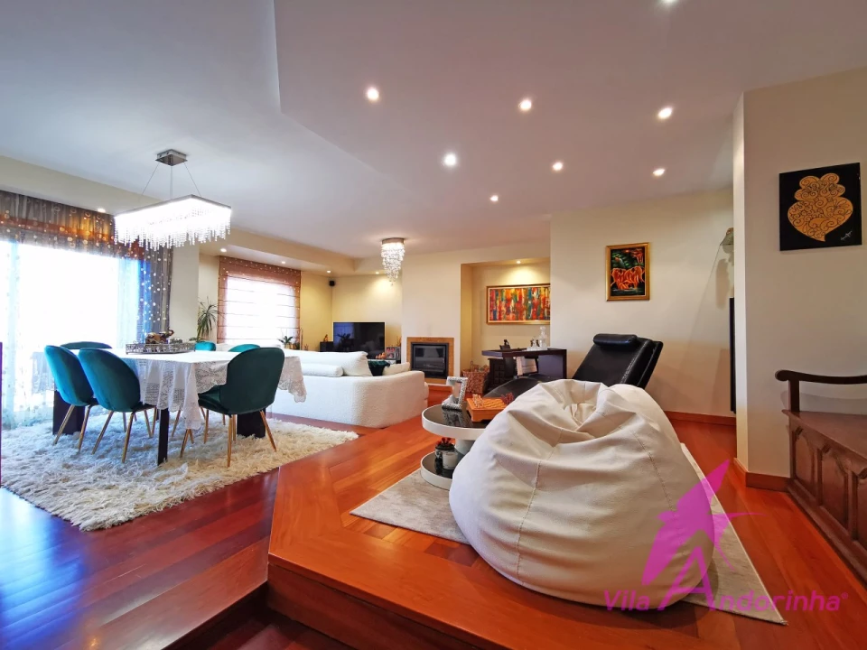 Apartamento T3 para Venda em Darque Foto 5