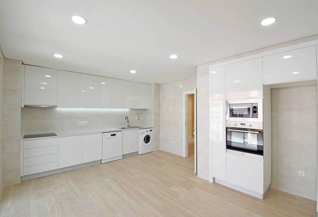 Apartamento T3 para Venda em Covilhã e Canhoso Foto 1