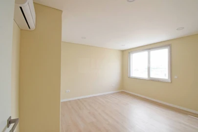 Apartamento T3 para Venda em Covilhã e Canhoso