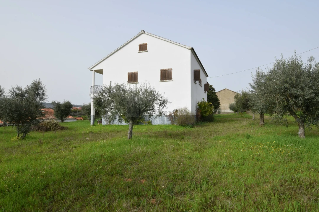 Moradia T3 para Venda em Capinha Foto 17