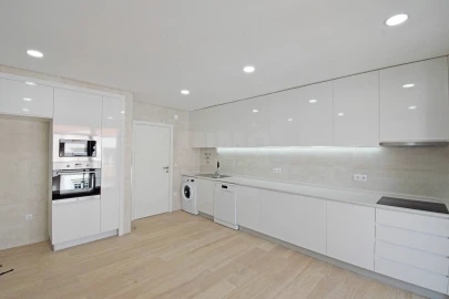 Apartamento T2 para Venda em Covilhã e Canhoso