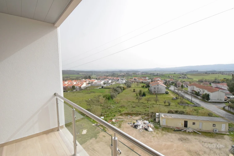Apartamento T2 para Venda em Covilhã e Canhoso Foto 5