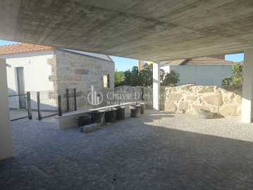 Apartamento T2 para Venda em São João de Lourosa
